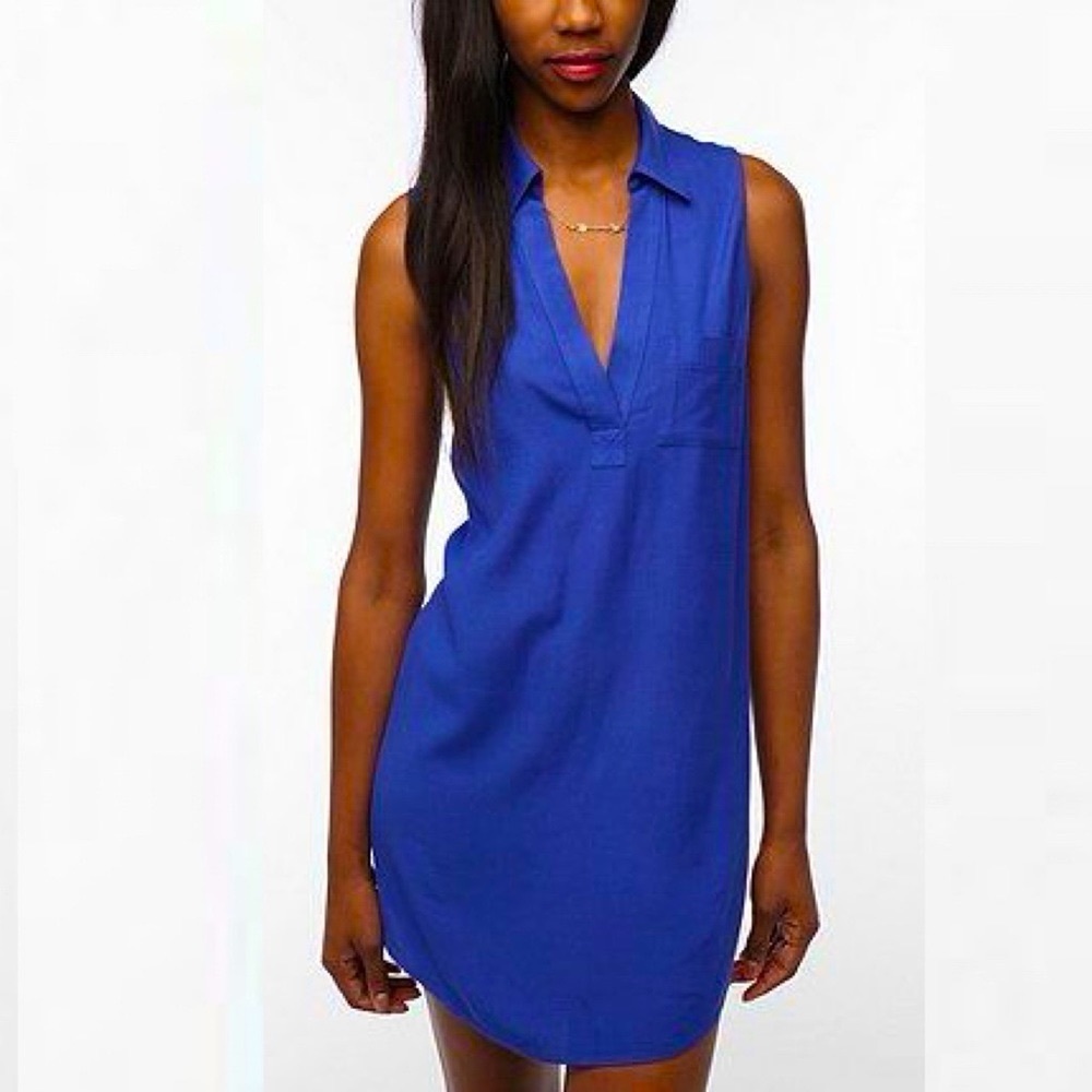 Royal blue collared sleeveless tunic